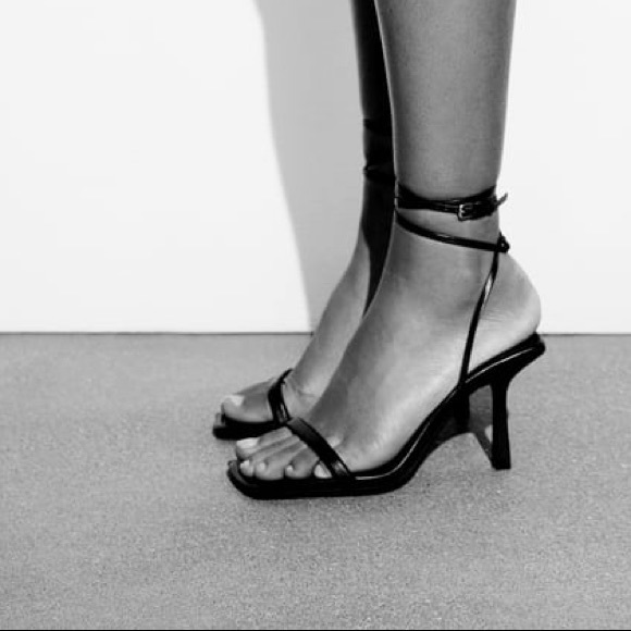 Zara heeled strappy leather sandals - Picture 10 of 12